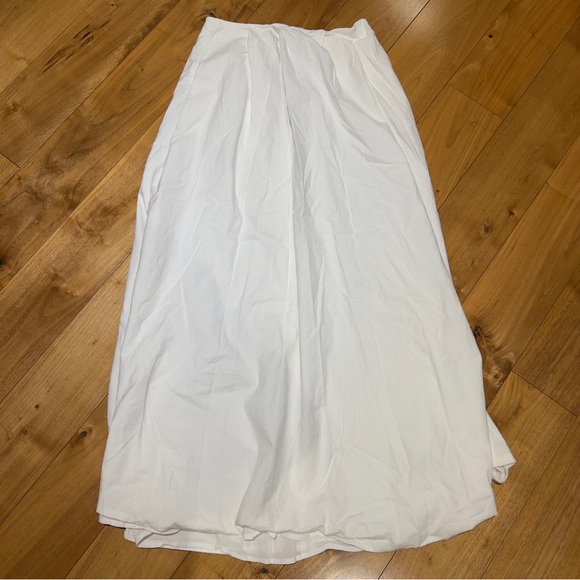 Reformation Dresses & Skirts - Reformation Lucy White Maxi Skirt